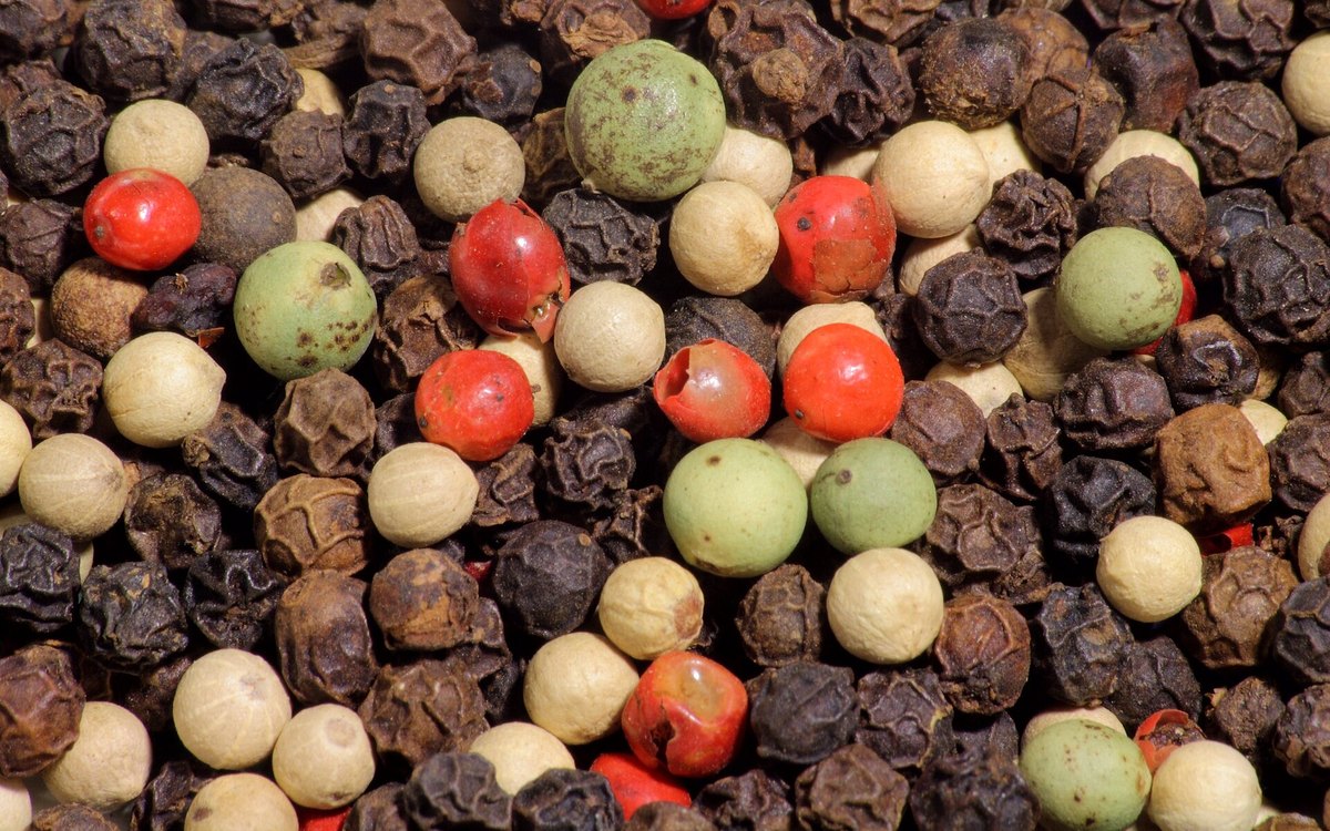 Whole spices